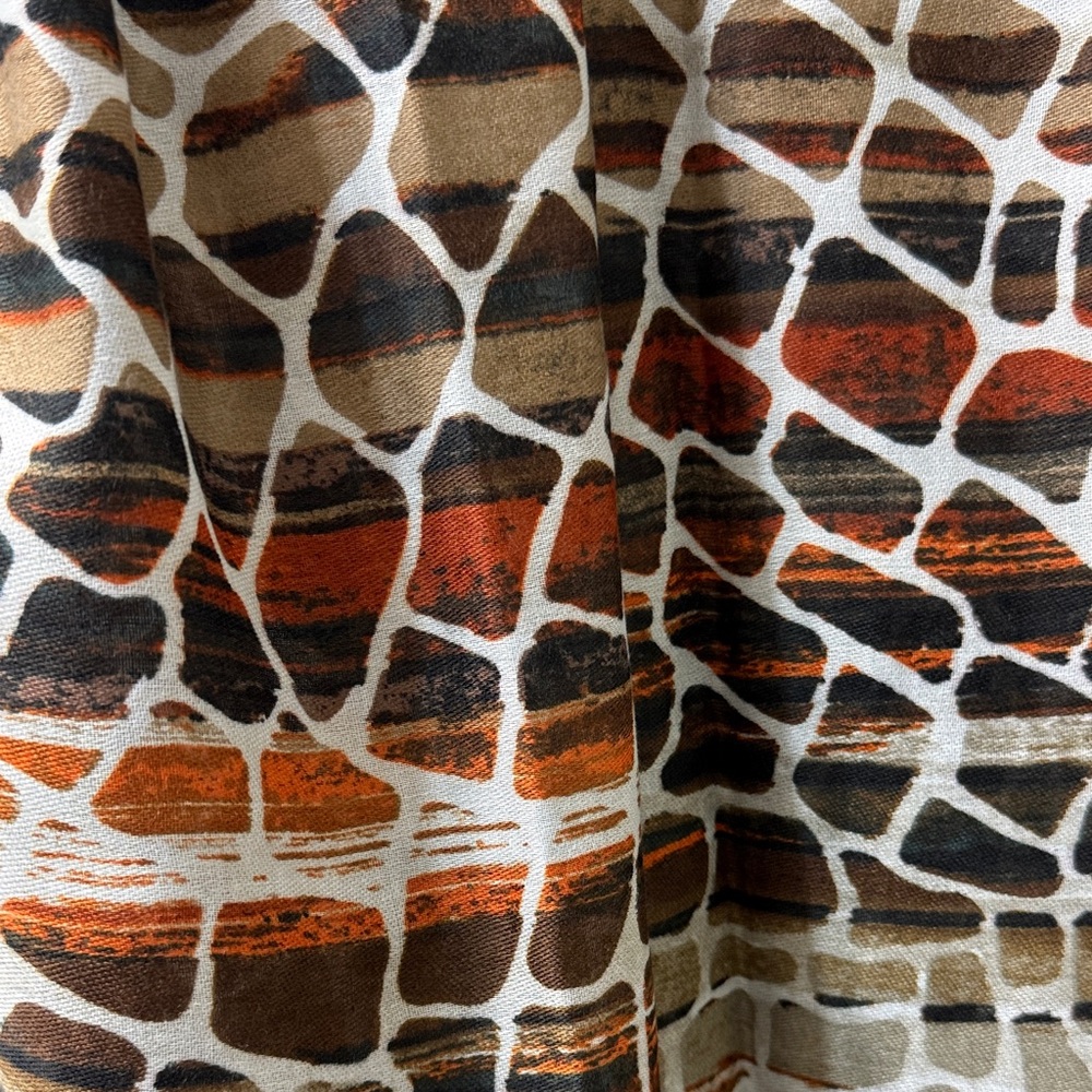 Stylish Multicolor Patterned Scarf - image 4